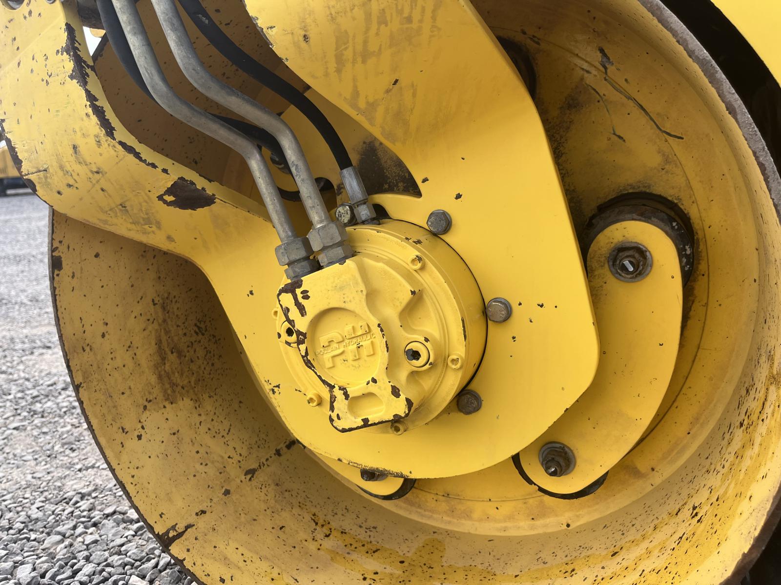 ./imagenes/INVOICE/2019/17471/BOMAG_BW120 (8).JPG